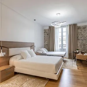 Plaza Nueva 8 , Bilbao España